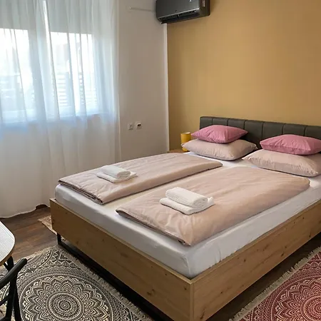 Kuca Za Odmor Erdelji Apartment Vardarac Exterior photo