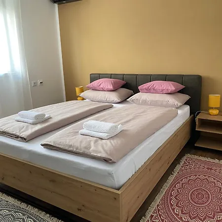 Kuca Za Odmor Erdelji Apartment Vardarac Exterior photo